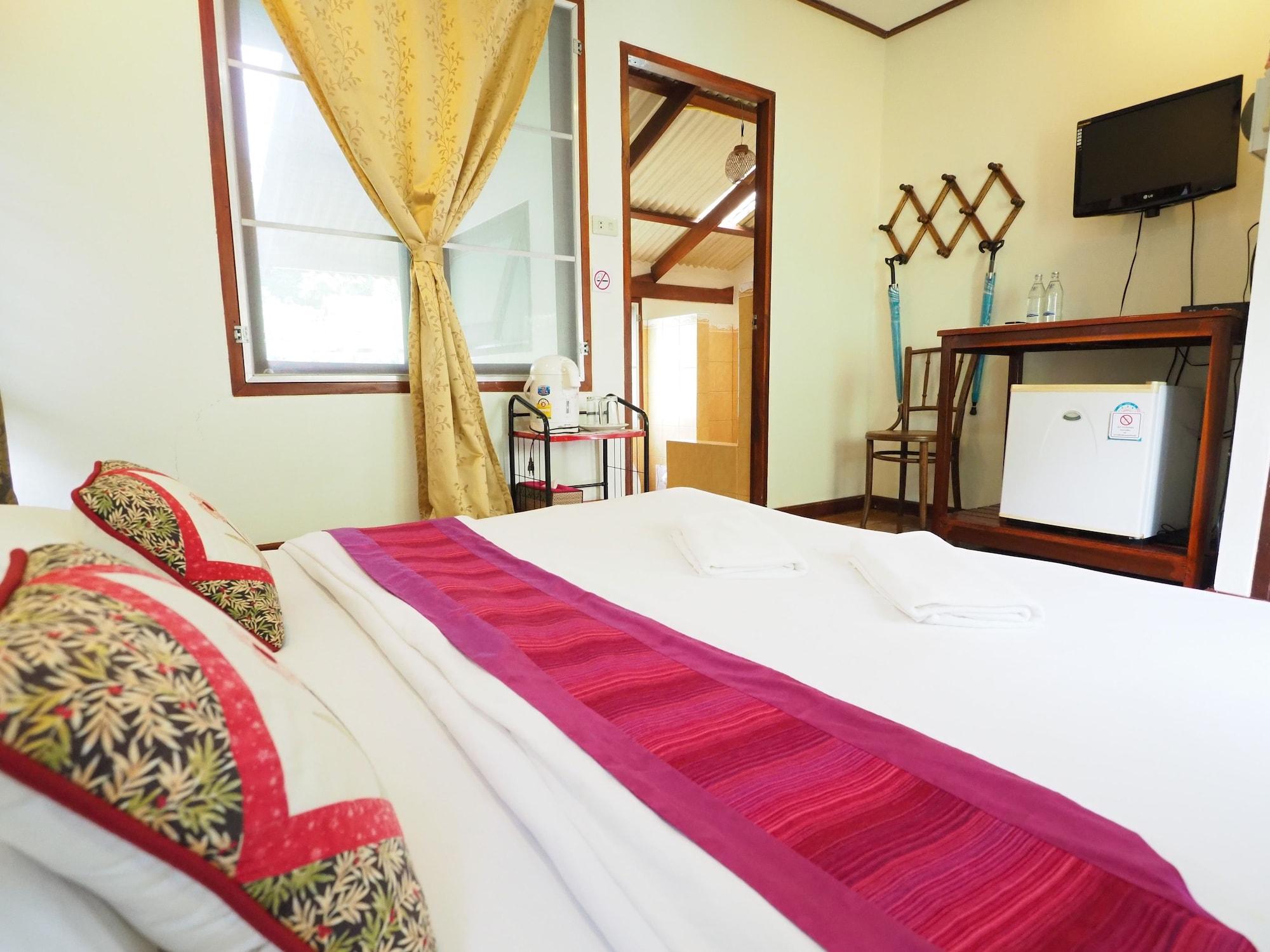 Baan Pun Sook Resort Chao Lao Beach Exterior foto
