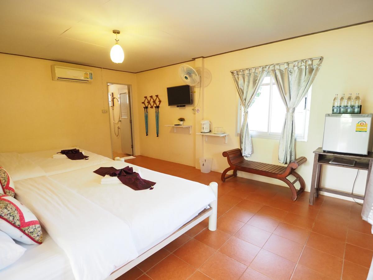 Baan Pun Sook Resort Chao Lao Beach Exterior foto